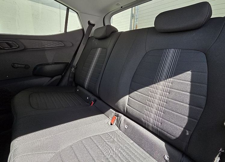 Zunanja slika - Hyundai i10 - 1.0 AUT. Style Winter - 8