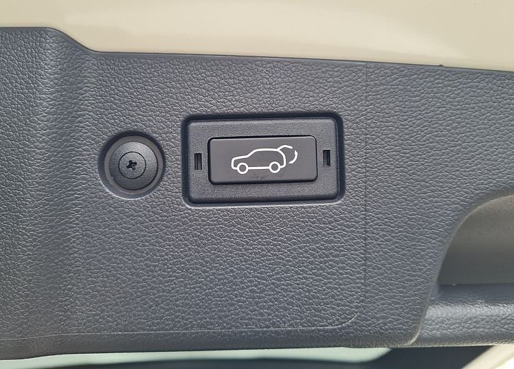 Zunanja slika - KG Mobility Torres - 1.5 T-GDi Special Plus 4x2 A T - 11