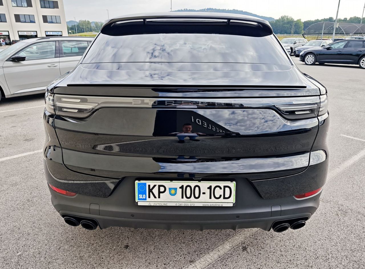 Zunanja slika - Porsche Cayenne - Coupe 3.0 V6 BOSE HEAD UP NIGHT PAKET KAM PANO 21COL - 5