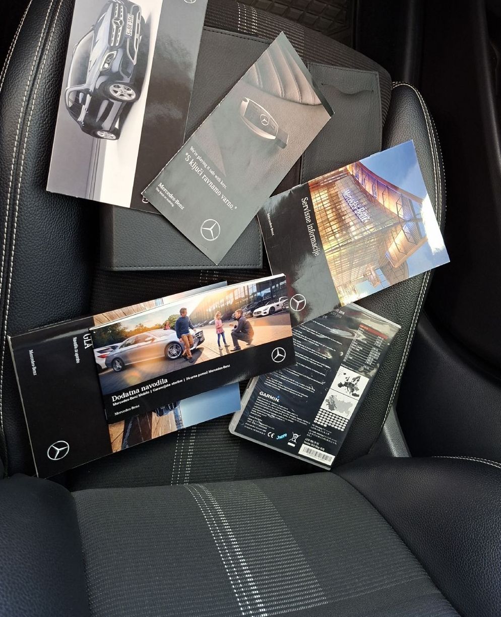 Zunanja slika - Mercedes-Benz GLA-Razred - GLA 180 URBAN - 18