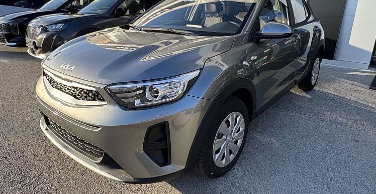 Zunanja slika - KIA Stonic - 1.2 DPI 57.9 kW LX Fun+ M T - 7