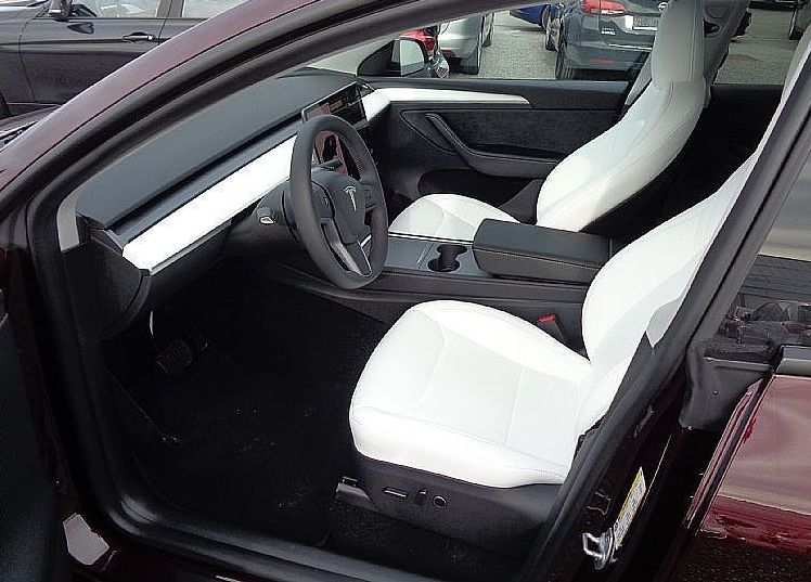 Zunanja slika - Tesla Model Y - Long Range AWD - POSLOVNI NAJEM - 5