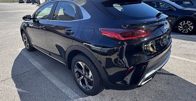 Zunanja slika - KIA XCeed - 1.6 T-GDi LX SMART 7DCT - 5