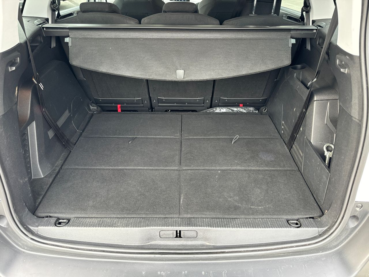 Notranja slika - Peugeot 5008 - Peugeot - 10