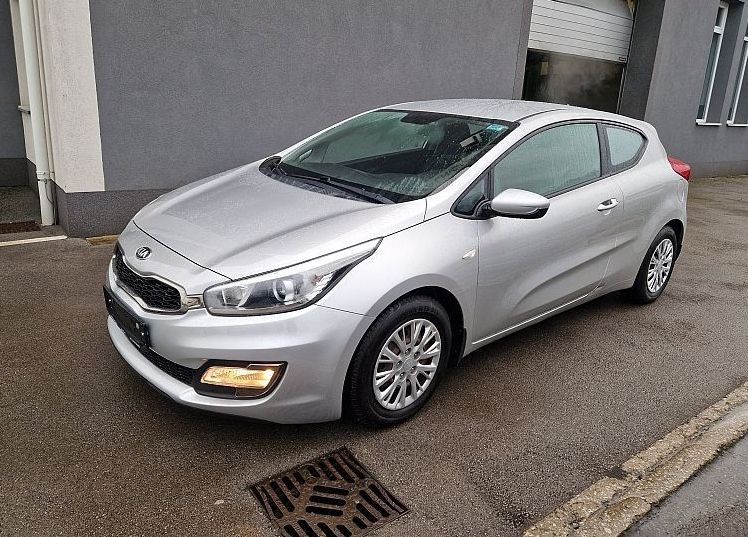Zunanja slika - KIA Pro_Ceed - 1.4 CVVT 73 kW LX FUN+ SLO-1.LASTNIK... - 1