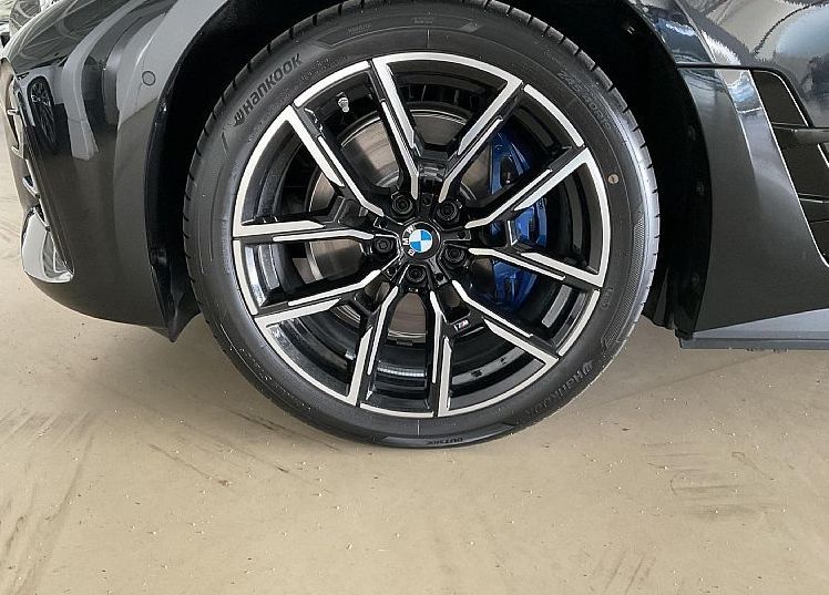 Zunanja slika - BMW i4 - eDrive40 NA ZALOGI - 14