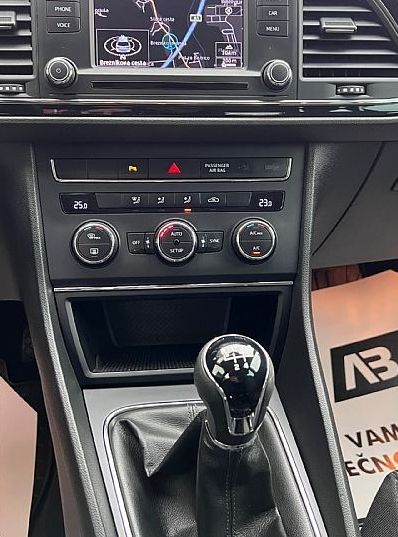 Zunanja slika - Seat Leon - 1.6 TDI+SLO+ALU+NAVI+PDC+LED - 15