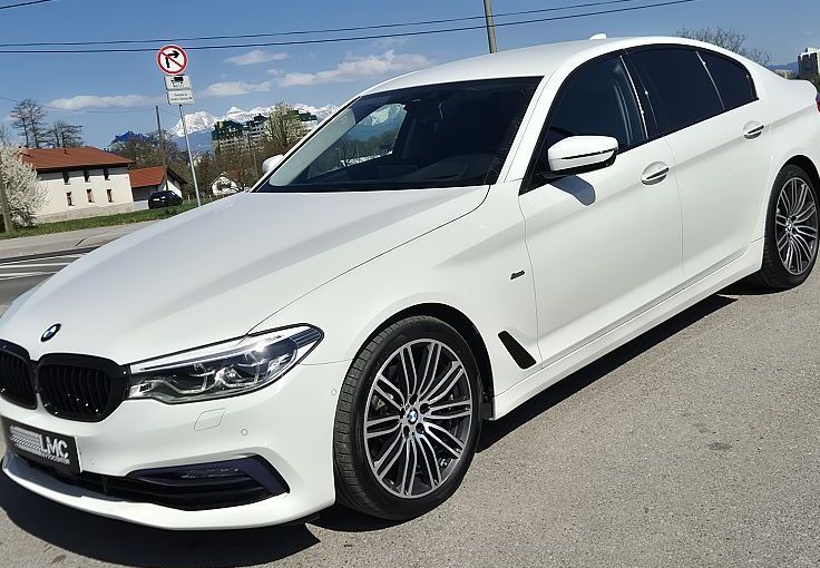 Zunanja slika - BMW Serija 5 - : 520d EXCLUSIVE °ALU 19 °HUD °ACC °NIGHT VISION - 1