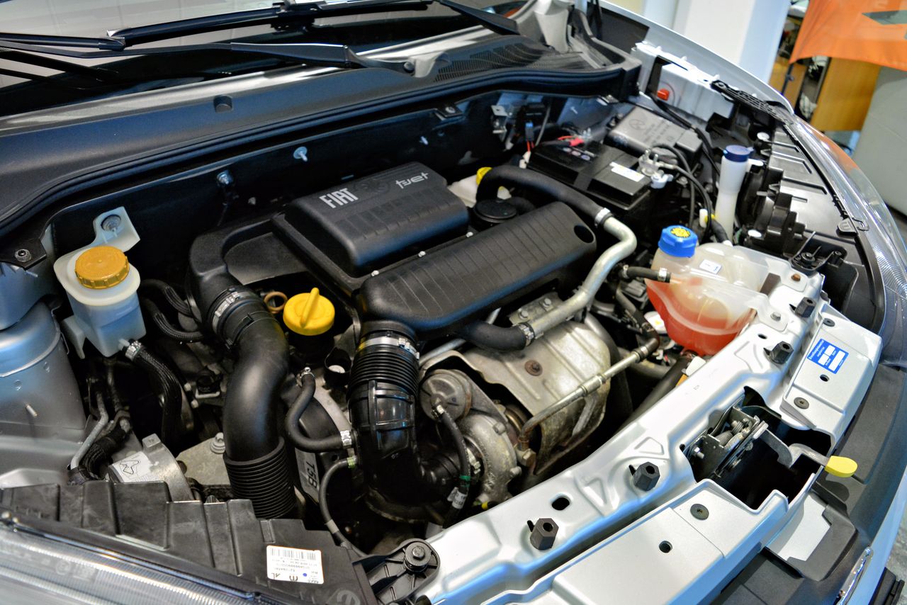 Zunanja slika - Fiat Doblo - 1.4 16v Easy PDC-KLJUKA-BLUETOOTH - 6