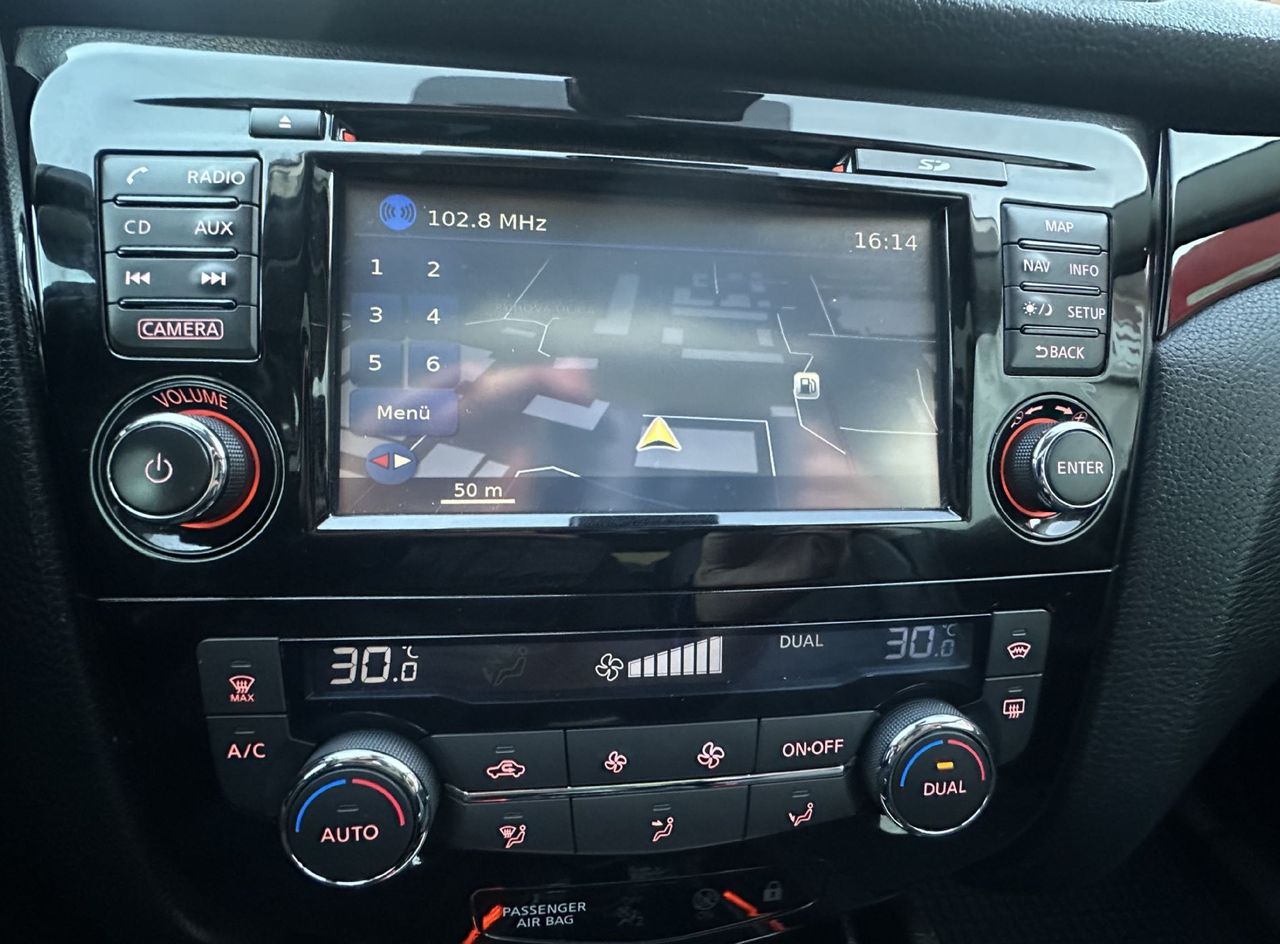 Zunanja slika - Nissan Qashqai - 1.6 DCI TEKNA 4WD+4ALU.KAMERA.PANORAMA.USNJE.LED - 13