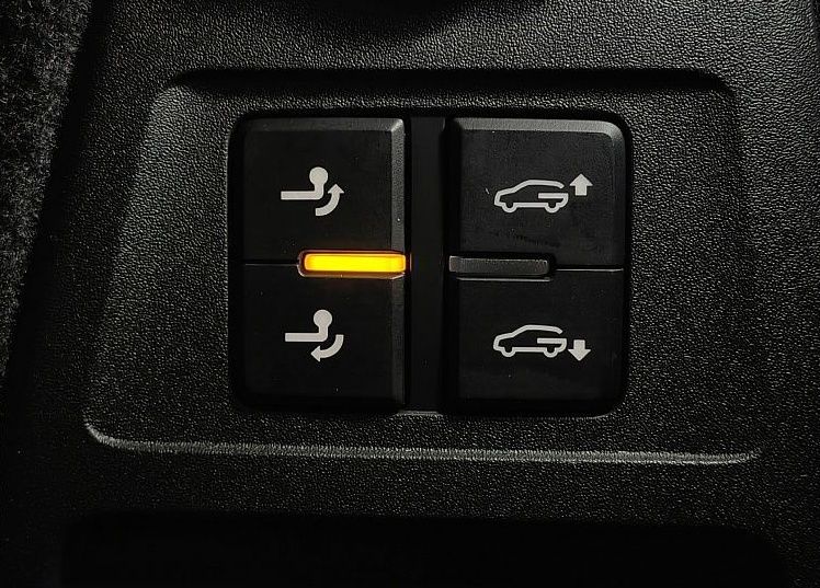 Zunanja slika - VW Touareg - 3.0-V6-286KM-2X-R-LINE-MATRIX-KAMER-ACC-21C-HEAD-U - 20