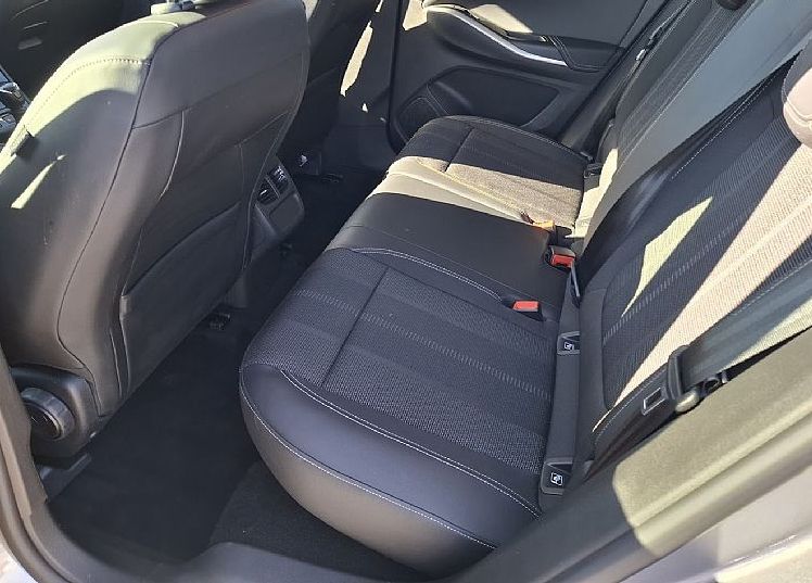 Zunanja slika - Opel Grandland - 1.2 TURBO 130KM GS - samo 7.208 prevoženih km - 6