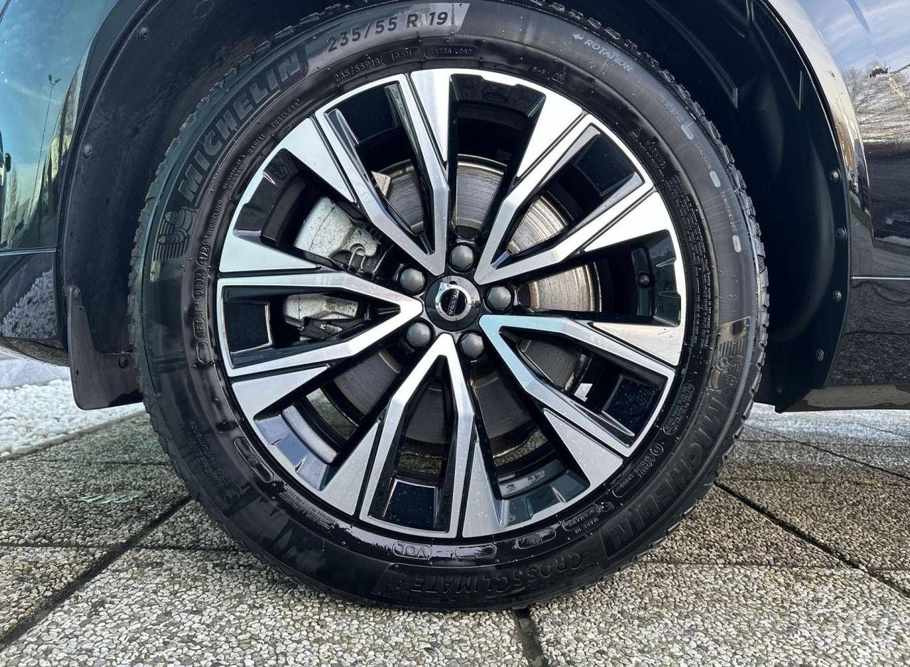 Zunanja slika - Volvo XC60 - B4  D  Plus Dark AT H K Kljuka - 9