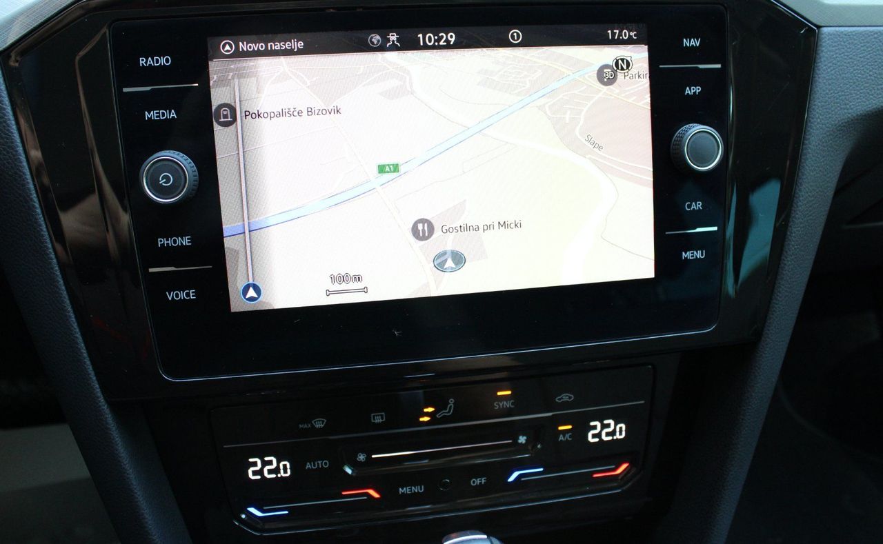 Zunanja slika - VW Passat - Variant 2.0 TDI BMT Business DSG_ALU_NAVI_PDC_KAMERA_LED - 17