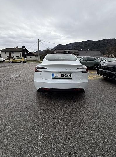 Zunanja slika - Tesla Model 3 - Long Range All-Wheel Drive - 5