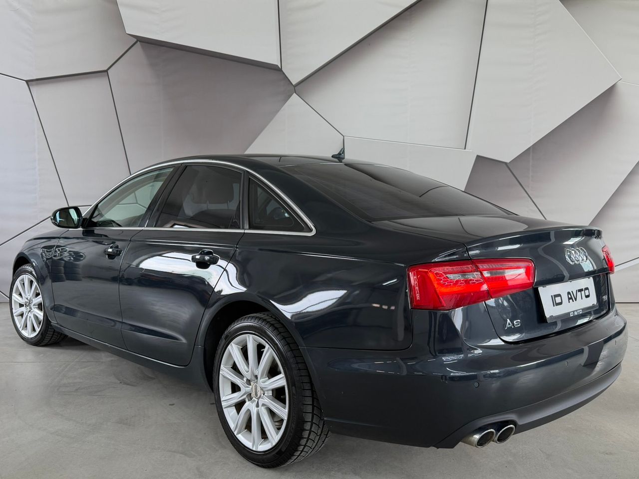 Zunanja slika - Audi A6 - 2,0 TDI Multitronic - 2