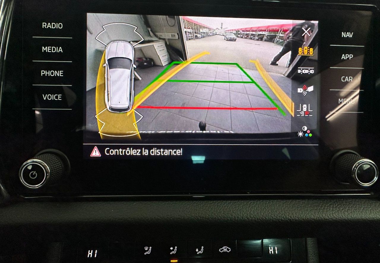 Zunanja slika - Škoda Kodiaq - 2.0 TDI 110kW DSG.KAMERA.LED..2023.ACC.KLJUKA.7SED - 16