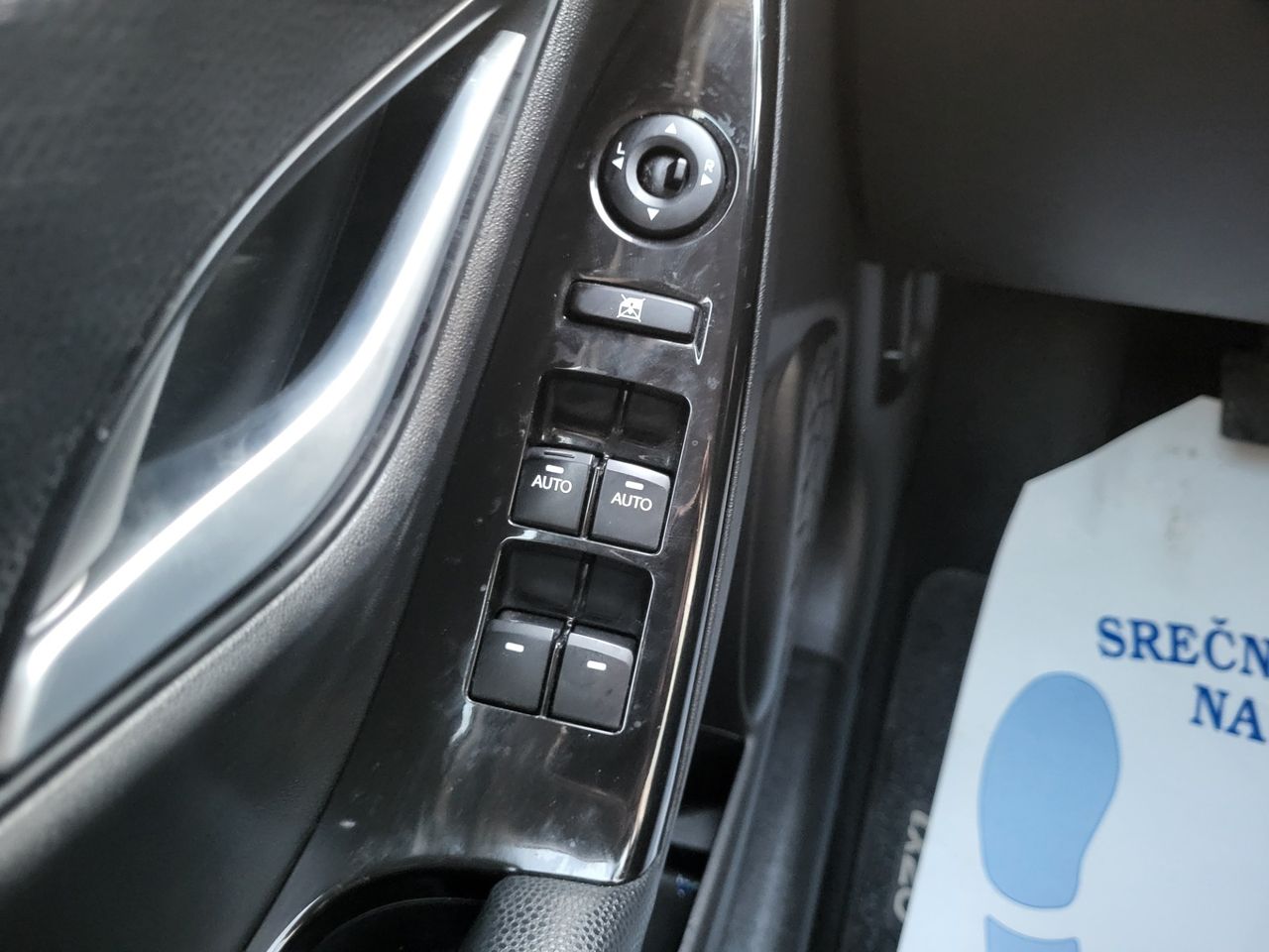 Zunanja slika - Hyundai ix20 - 1.6 CVVT COMFORT-1last-pdc-alu-ac-el.paket-servisi - 14