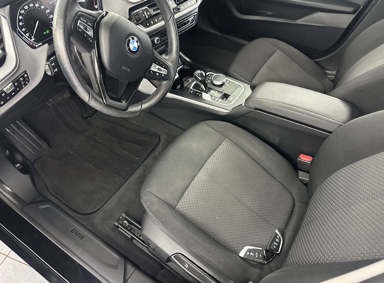 Zunanja slika - BMW Serija 1 - : 116d.NEMŠKI+4 GUME.NAVI.AUTOMATIK.SAMO 118.000KM - 17