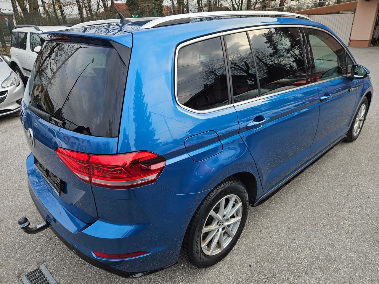 Zunanja slika - VW Touran - 1,6 TDI BMT Highline - 3