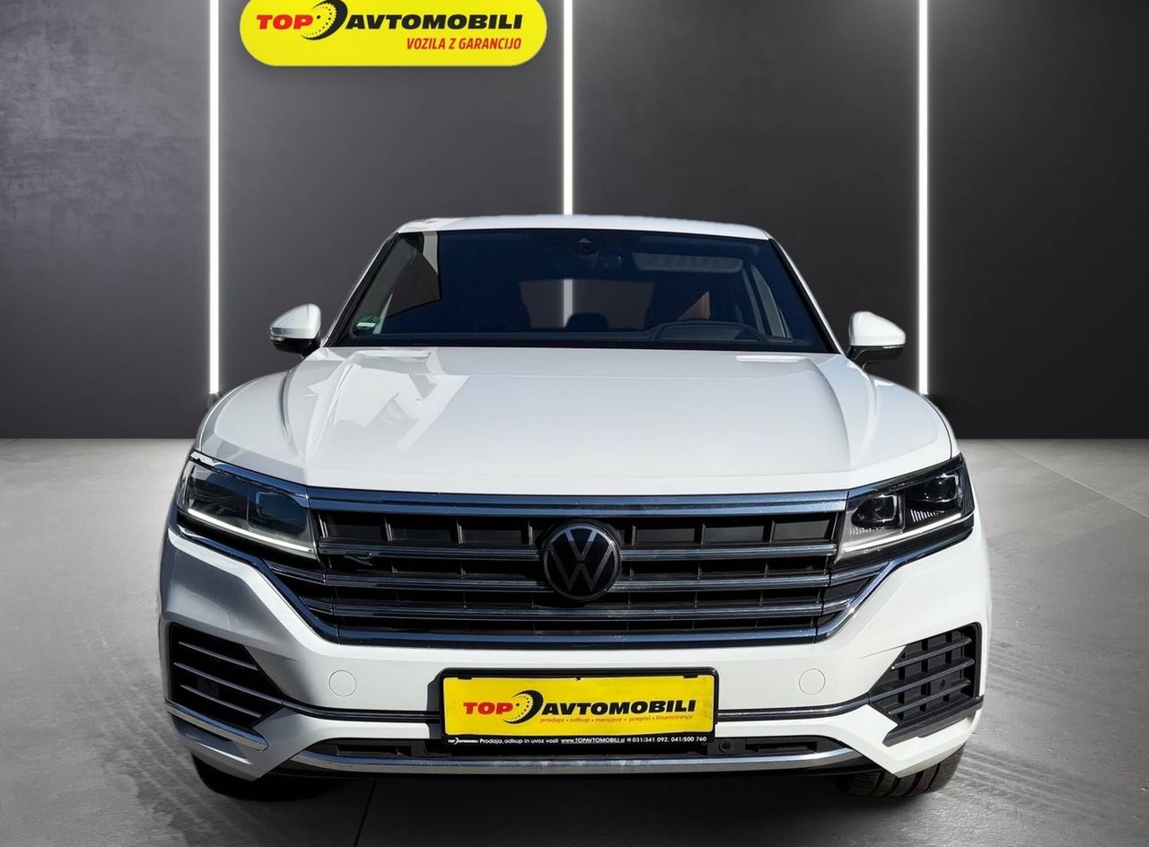 Zunanja slika - VW Touareg - 3.0 V6 TDI R LINE MATRIX USNJE NAVI RADAR KAMERA - 11