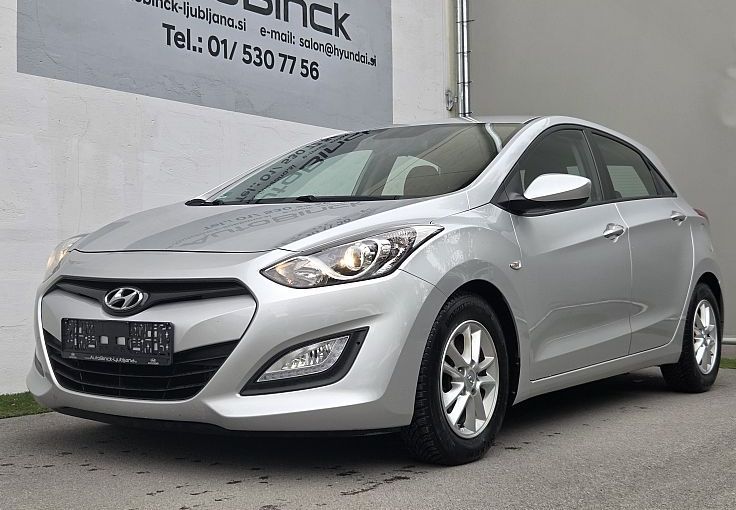 Zunanja slika - Hyundai i30 - 1.6 CRDi Comfort - 1