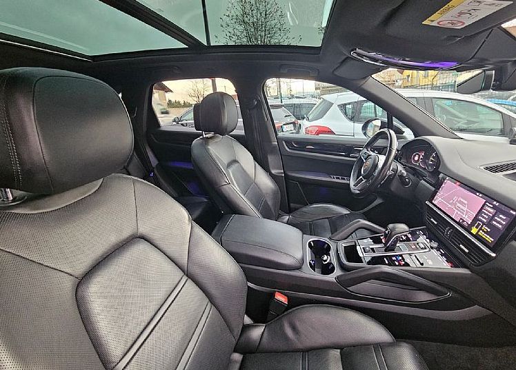 Zunanja slika - Porsche Cayenne - 3.0 E-Hybrid 476ks °PANORAMA° °21-COL° - 8