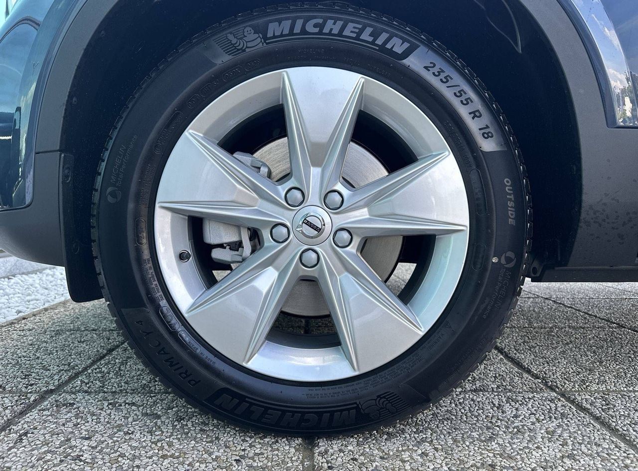 Zunanja slika - Volvo XC40 - B3P Core Avt. - 9