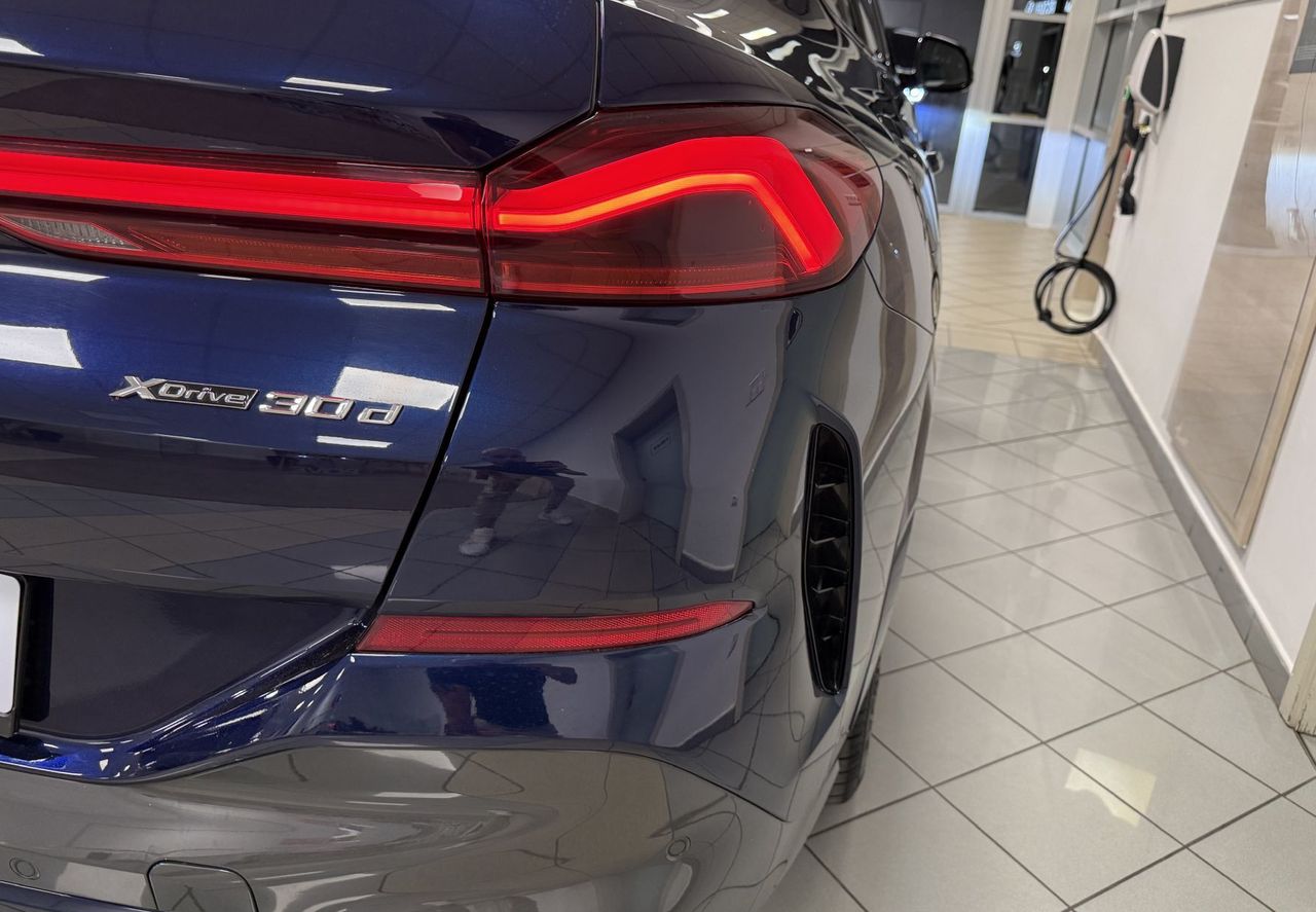 Zunanja slika - BMW X6 - serija : xDrive30d -M-SHADOW-TANSANITE-LASER-ZRAČNO.-22COL - 8