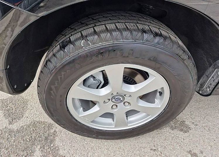 Zunanja slika - Volvo XC60 - D4 AWD R-Design Summum LEPO OHRANJEN... - 6