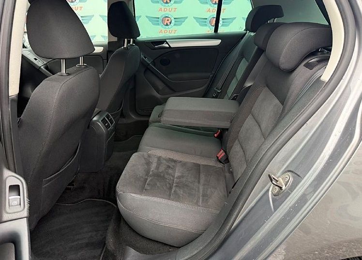 Zunanja slika - VW Golf - 2.0 TDI PARK.SENZ NAVI GRET.SEDEZ CAM... - 16