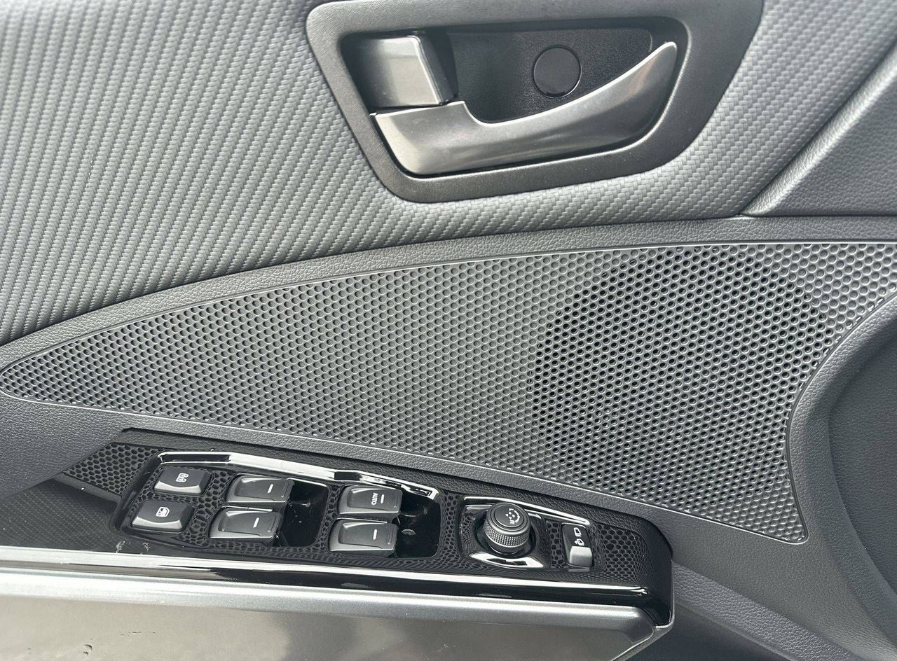 Zunanja slika - SsangYong Tivoli - 1.5 T-GDi Fresh 2WD A T - 11