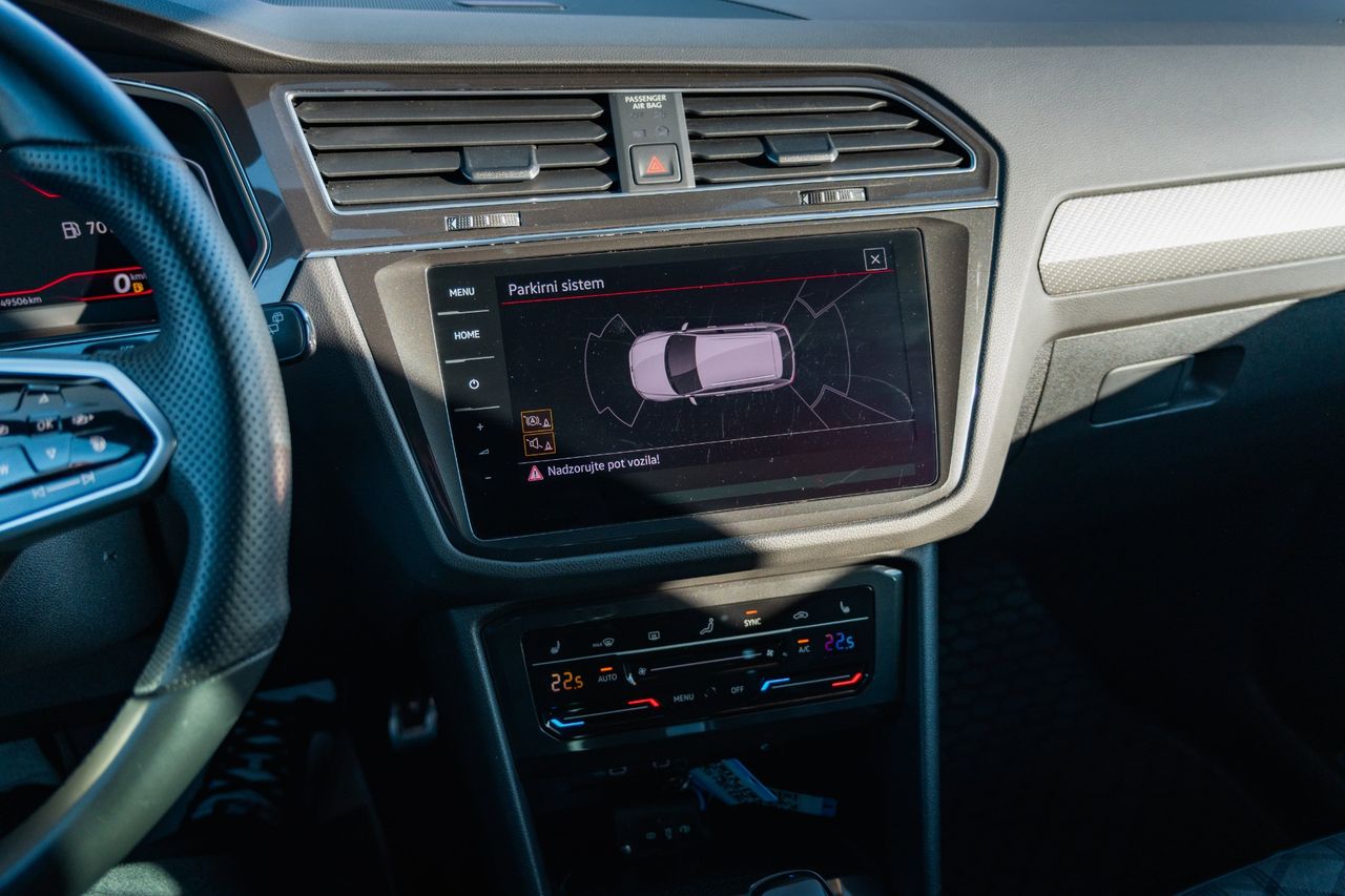 Zunanja slika - VW Tiguan - 4motion 2,0 TDI BMT R-Line DSG - 12