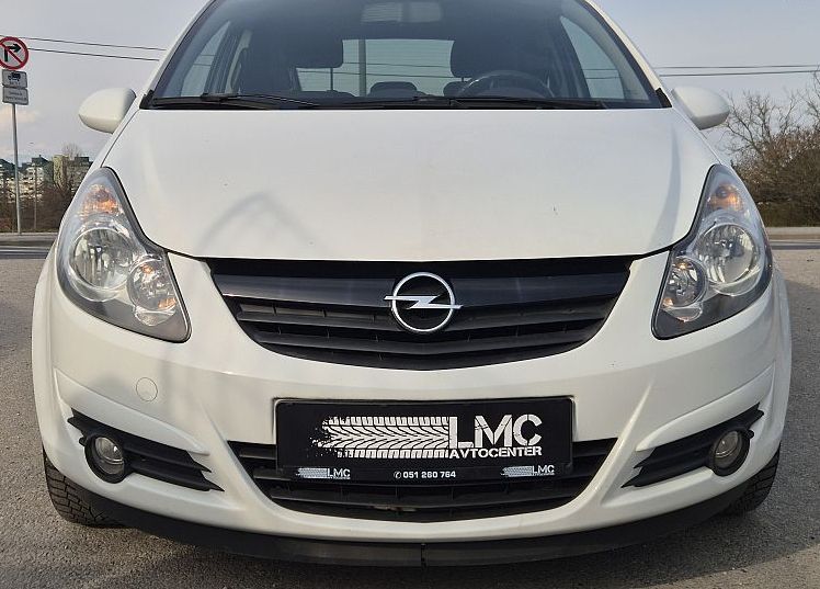 Zunanja slika - Opel Corsa - 1.4 16V BLACK   WHITE °ALU 16 °AVT. KLIMA °ODLIČNA - 3