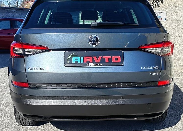 Zunanja slika - Škoda Kodiaq - 2.0TDI-190KM-DSG-4X4-FULLED-KAMERA-VEL-NAVI-TEMP- - 7