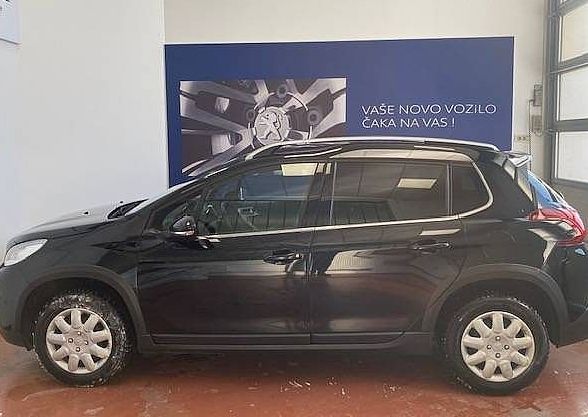 Zunanja slika - Peugeot 2008 - ALLURE 1.6HDi 100 - NAVI-SENZORJI-KLJUKA-JAMSTVO.. - 4