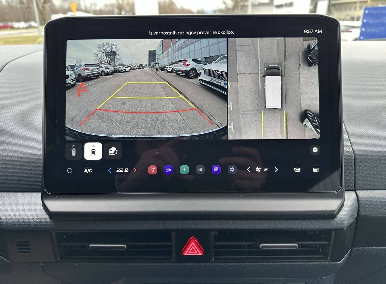 Zunanja slika - KIA PV5 - 71.2 kWh baterija 120 kW 163 KS  Quantum - 17