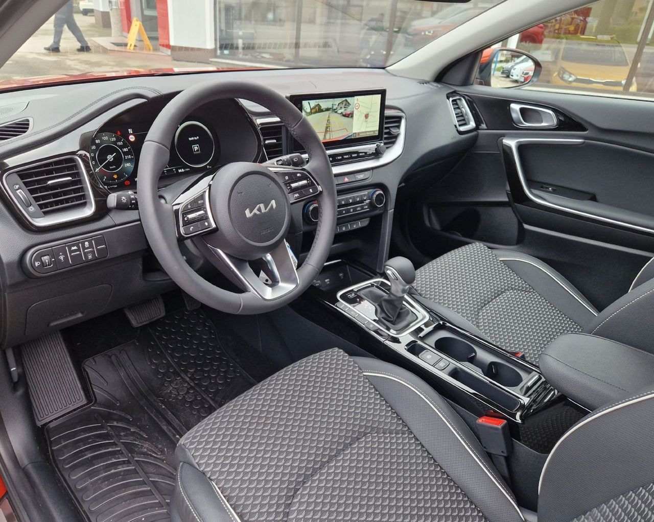 Zunanja slika - KIA XCeed - 1.6 T-GDi EX Way 7DCT - 7