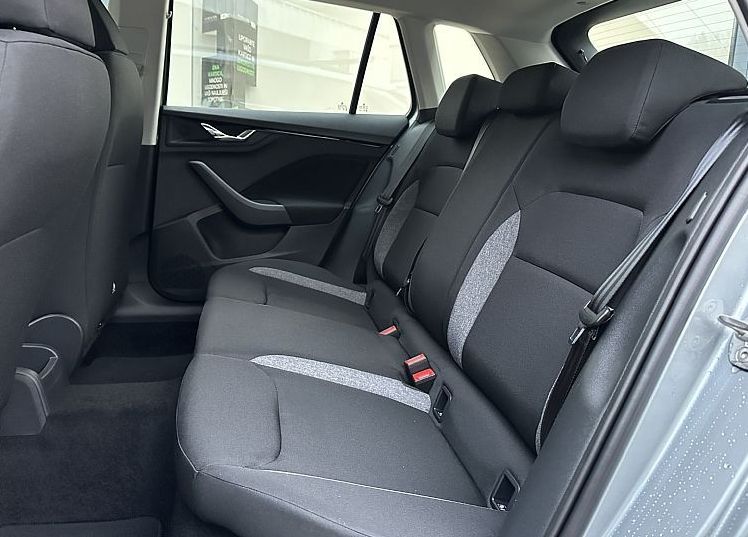 Zunanja slika - Škoda Kamiq - Easy 1.0 TSI DSG - 9