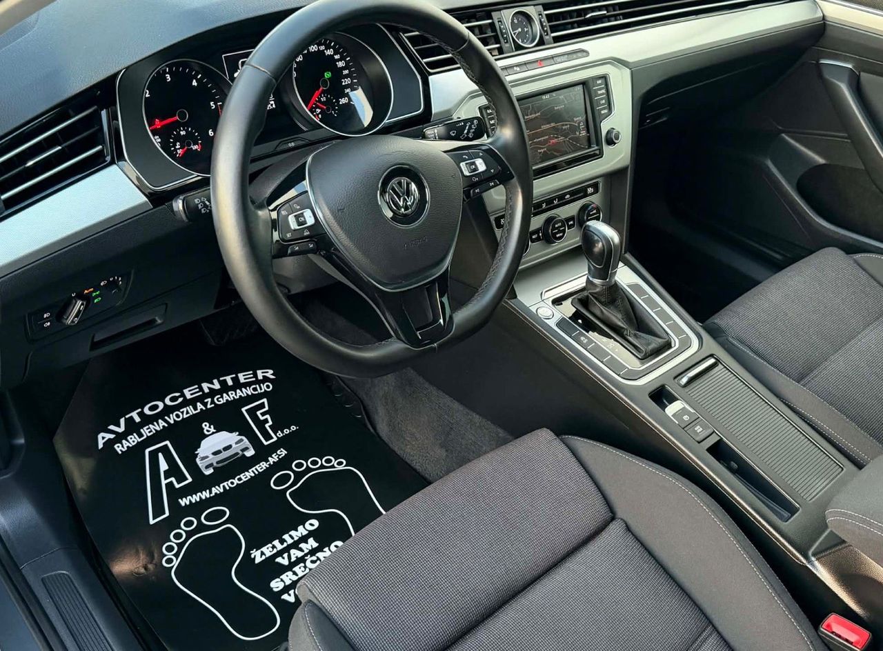 Zunanja slika - VW Passat - Variant 2.0 TDI-DSG-H LINE-NAVI-4X KLIMA-LIZING ZA TUJCE- - 7