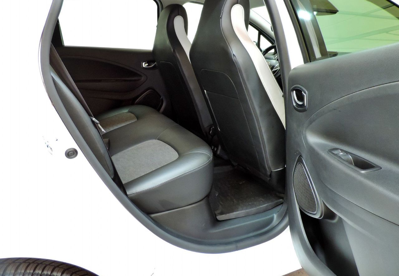 Zunanja slika - Renault Zoe - INTENS R135 - 11