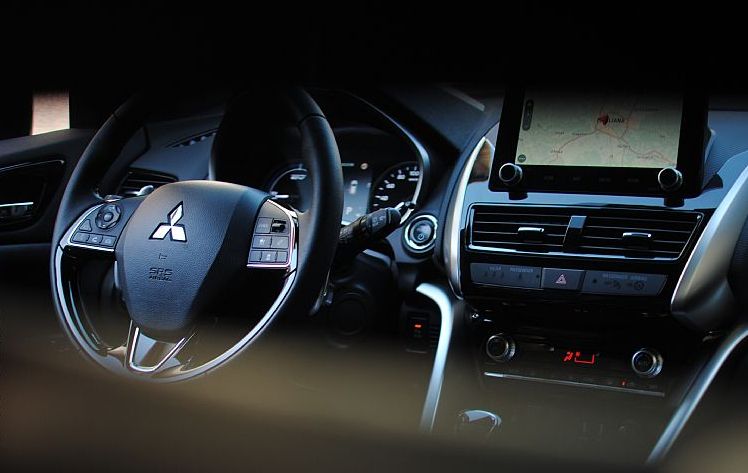 Zunanja slika - Mitsubishi Eclipse Cross - 2.4 MIVEC AWD Intro Edition-LED-Adaptivni-360-HUD - 14