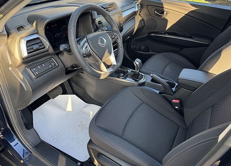 Zunanja slika - KG Mobility Tivoli - 1.5 GDI-T Smart A T 4WD - 6