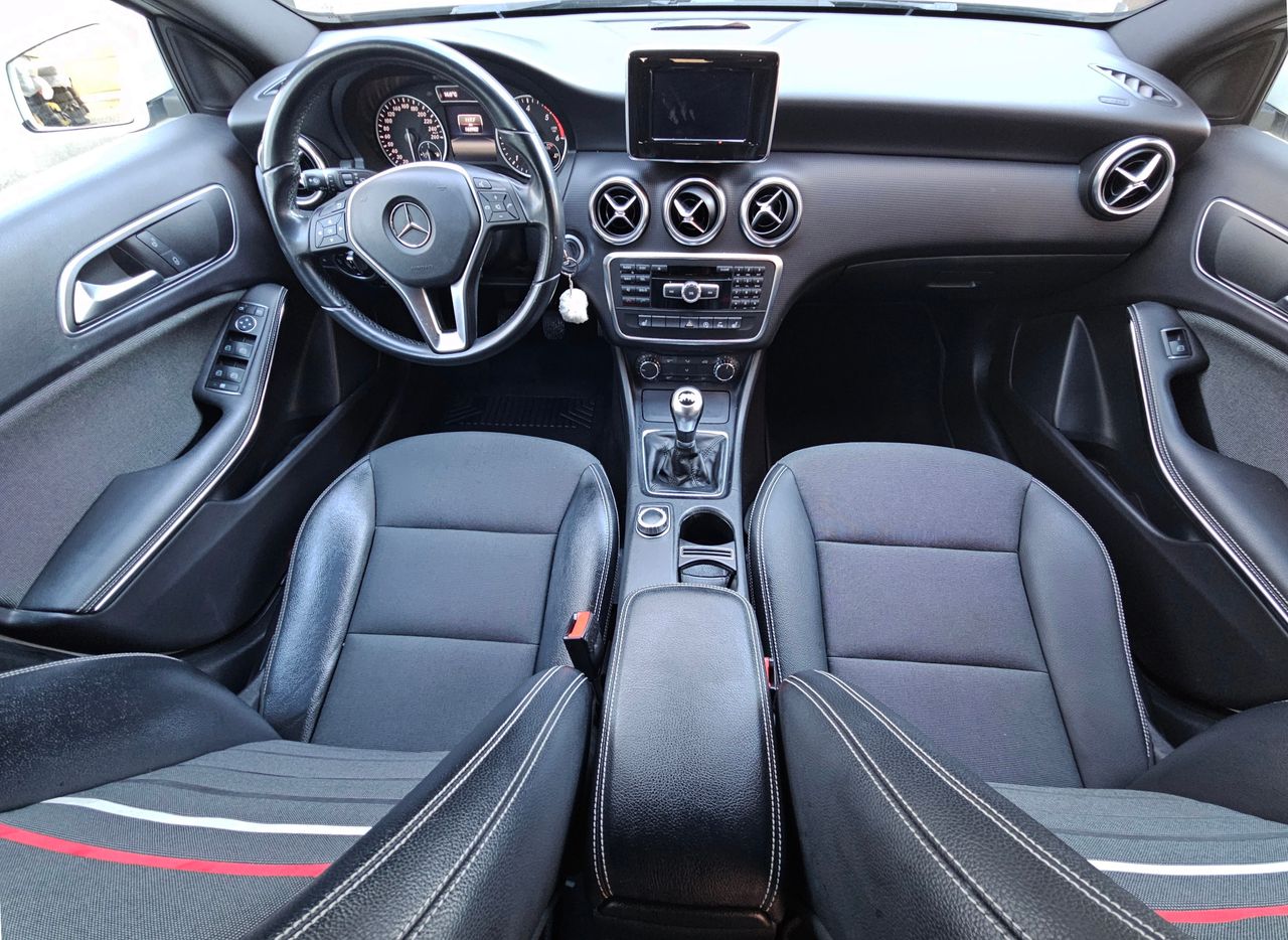 Notranja slika - Mercedes-Benz A-Razred - A 180 CDI Style - 8