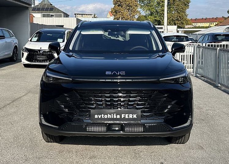 Zunanja slika - Baic X7 - NA ZALOGI - 2