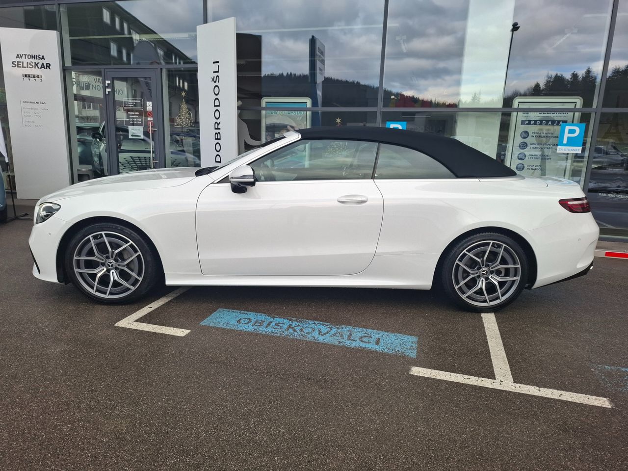 Zunanja slika - Mercedes-Benz E-Razred - E200 AMG LINE AVTOMATIK-BURMESTER HI-FI-KOT NOV - 5