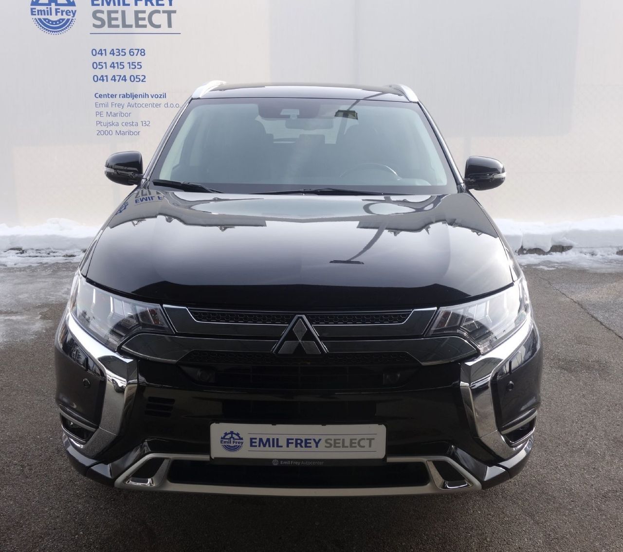 Zunanja slika - Mitsubishi Outlander - PHEV 2.4 MIVEC Twin Motor INSTYLE+ - 3