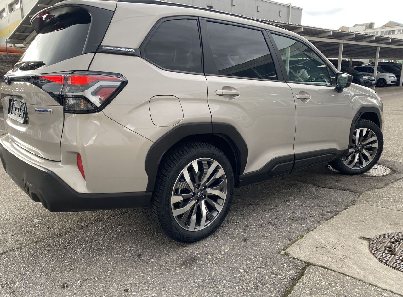 Zunanja slika - Subaru Forester - 2.0i 4WD CVT Lineartronic PREMIUM - 12