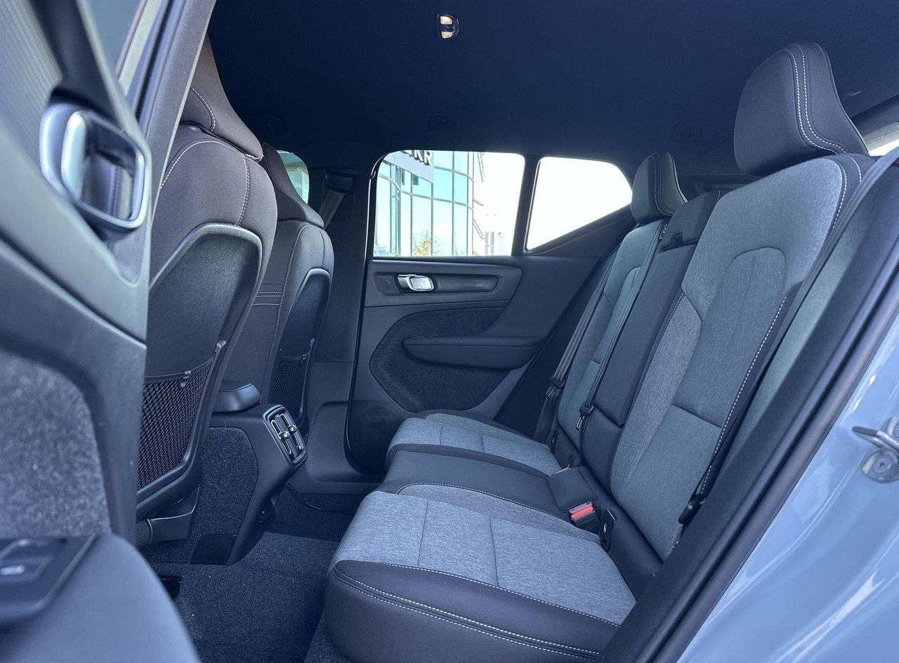 Zunanja slika - Volvo XC40 - B3 P Core AT DCT - 11