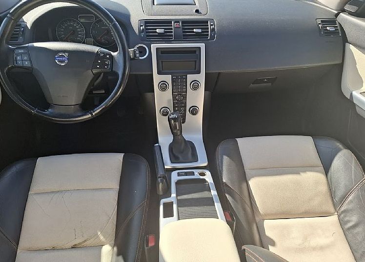 Zunanja slika - Volvo V50 - 1.6 TD  115 KM - tehnični do 3.2027 - 6